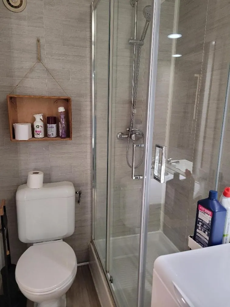 Studio refait à neuf avec balcon Ouest Résidence Le Galaxie Villard-de-Lans França